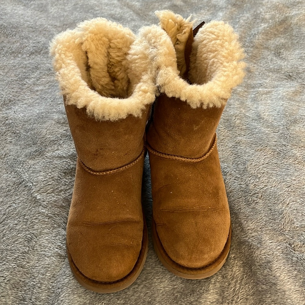 Ugg Bow Boots